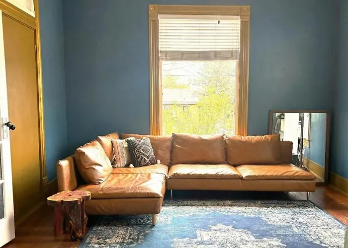 1900s In Historic Dt Holiday home